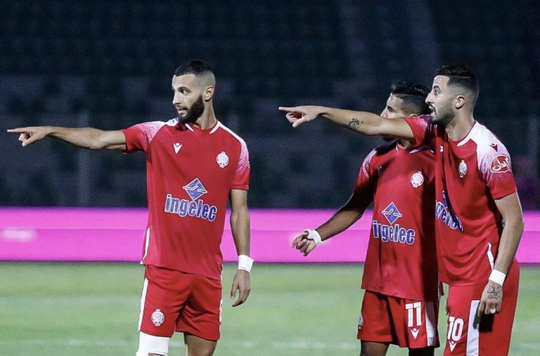 الاصابة تحرم الوداد من احد نجومه قبل مواجهة الجيش