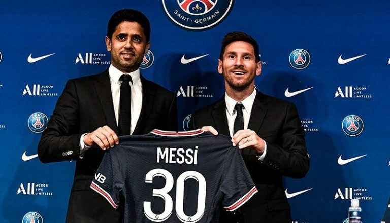 الخليفي يكشف موقف ميسي من البقاء مع باريس سان جيرمان