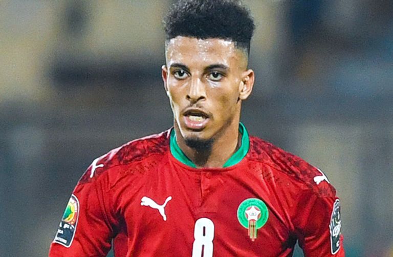 برشلونة يغادر سباق التعاقد مع اوناحي