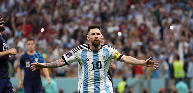 ميسي يصبح الهداف التاريخي للأرجنتين في المونديال
