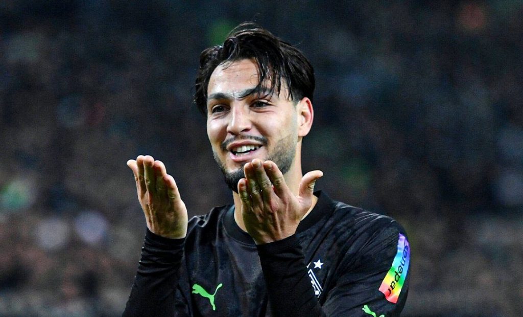 دورتموند يقترب من حسم صفقة الجزائري بن سبعيني