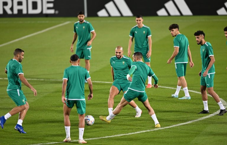 المنتخب الوطني يخوض حصة تدريبية مغلقة استعدادا لمواجهة إسبانيا