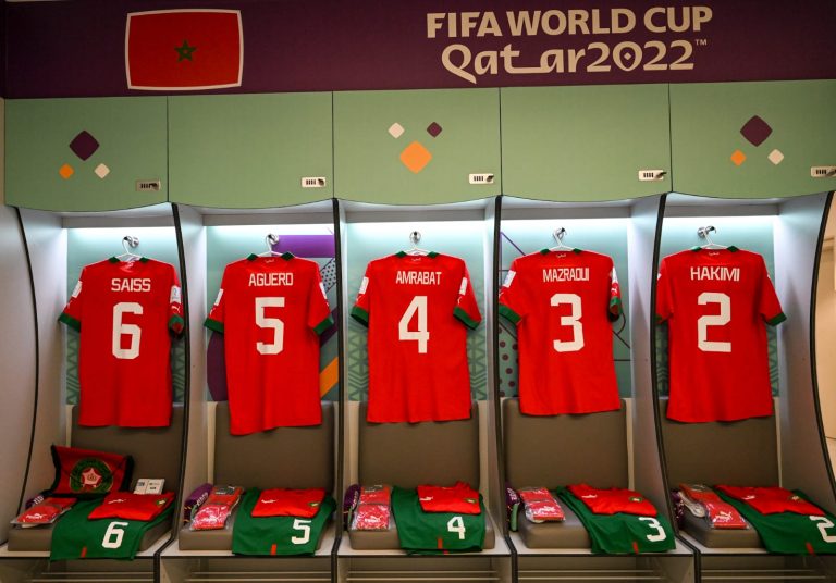 التشكيلة الرسمية للمنتخب الوطني المغربي امام اسبانيا