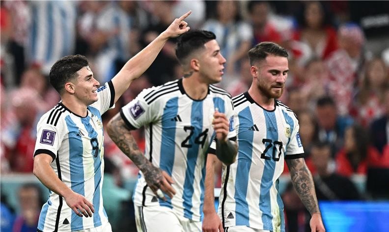 رئيس الريال يتراجع عن ضم موهبة الارجنتين