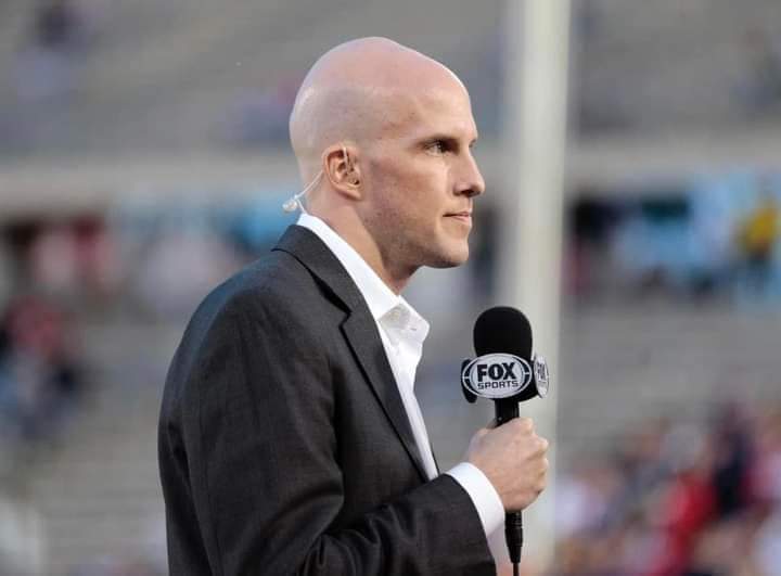 وفاة صحفي خلال مباراة الأرجنتين وهولندا