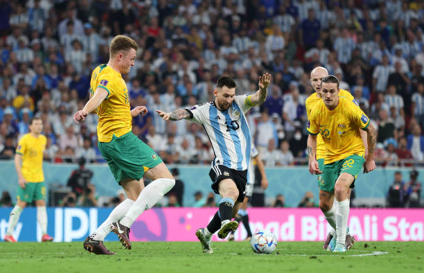 ميسي: يجب أن نظل متحدين.. وسعيد باتخاذ خطوة أخرى