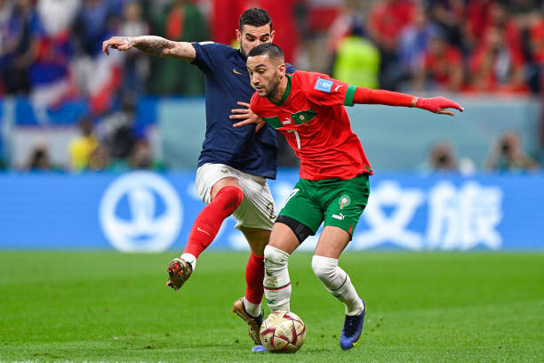 ميلان الإيطالي ينتظر انتهاء المونديال بدء مفاوضاته مع حكيم زياش