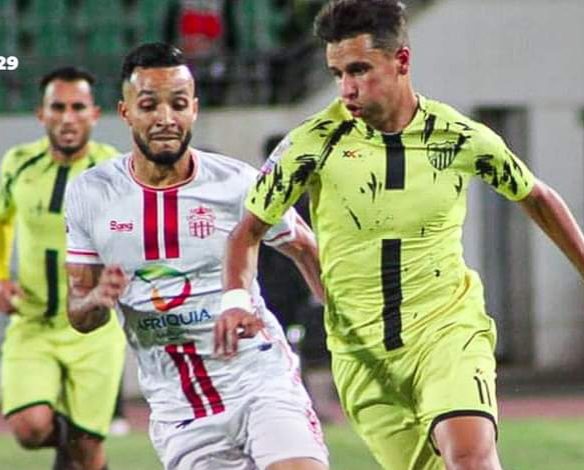 حسنية أكادير يفوز على المغرب الفاسي بثلاثية في البطولة الاحترافية