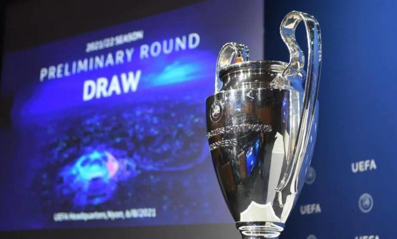 البث المباشر لمراسم قرعة دور المجموعات من دوري أبطال أوروبا وجوائز الاتحاد الأوروبي لكرة القدم