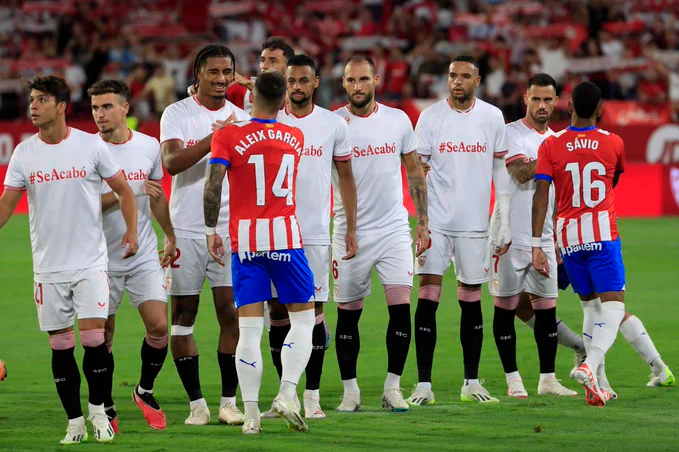 اشبيلية يتعرض للخسارة الثالثة تواليا في الدوري الإسباني