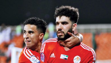 وليد أزارو ينفرد بصدارة هدافي الدوري الإماراتي