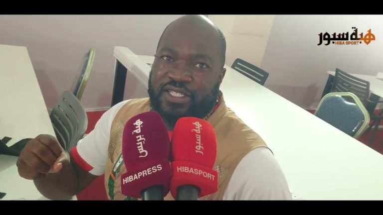 (فيديو) الصحفيون الأفارقة يشيدون بجهود الملك والمغرب في تطوير كرة القدم الإفريقية