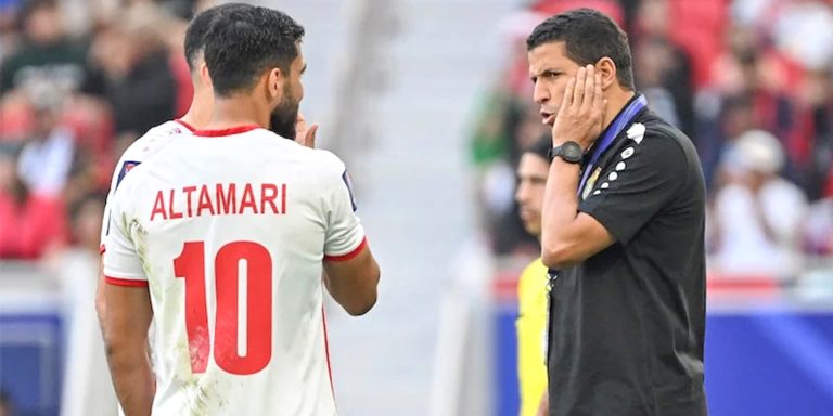 التعمري يمتدح عموتة.. ويؤكد: "بفضله تطور المنتخب الأردني"