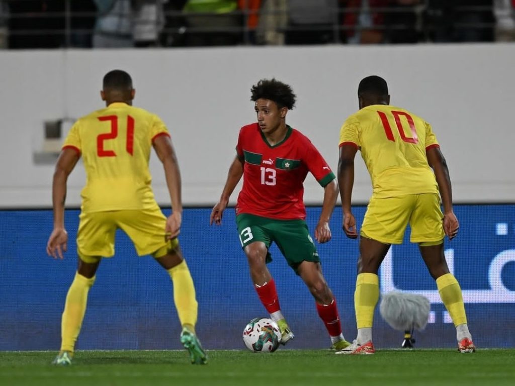 موناكو الفرنسي يشيد بإلياس بنصغير بعد تألقه مع المنتخب الوطني المغربي