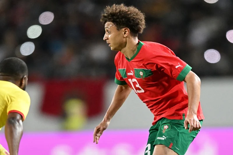 بنصغير: فخور باللعب للمتتخب المغربي.. وسعيد بالمشاركة في مباراة كاملة