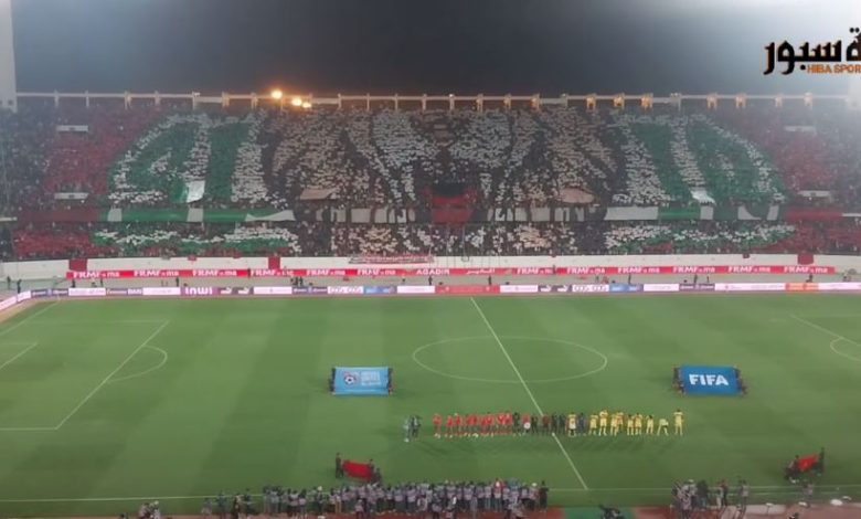 النشيد الوطني المغربي يزلزل مدرجات ملعب أدرار بأكادير