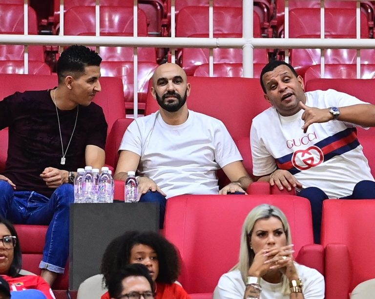 الركراكي يكشف موقفه من التدريب في الدوري السعودي