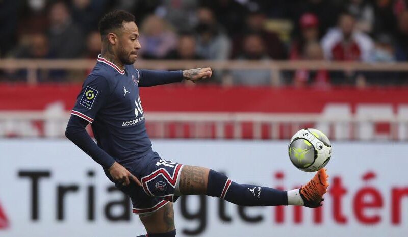 صادم .. نايمار كان يتدرب مع في حالة سكر!