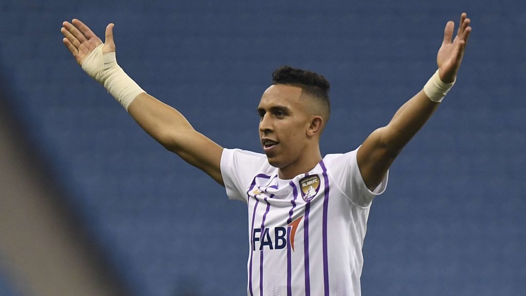 سفيان رحيمي يطمئن الجماهير على حالته بعد إصابته القوية