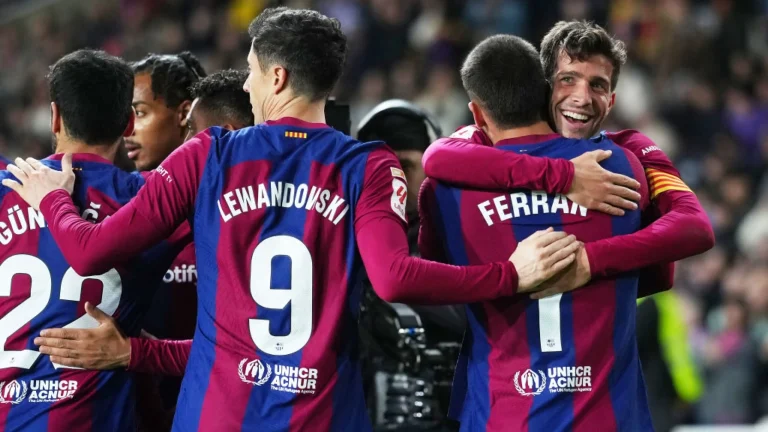 رباعية باريس تدفع برشلونة لقرار مفاجئ