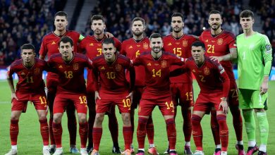 "فيفا" يهدد بتجميد المنتخبات والأندية الإسبانية بسبب التدخل السياسي