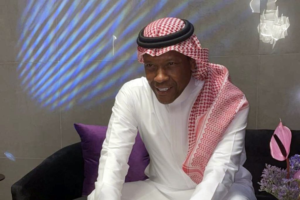 الدعيع يشيد بحمد الله ويؤكد أنه افضل من بنزيما