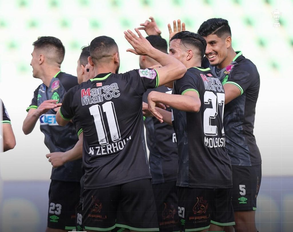 الرجاء يدك شباك حسنية اكادير ويتأهل لنصف نهائي كأس العرش