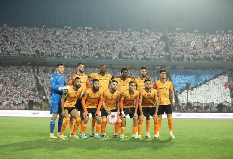 "كاف" يصدر بلاغا بشأن أحداث مباراة الزمالك ضد نهضة بركان