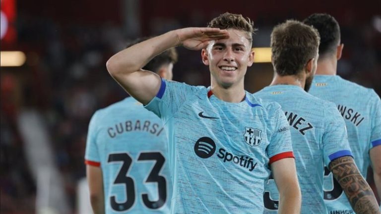 الدوري الإسباني.. فيرمين يقود برشلونة للفوز أمام ألميريا