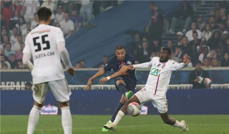 باريس سانجرمان يحرز كأس فرنسا في ليلة توديع مبابي