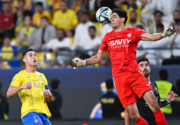 كابوس ياسين بونو يواصل مطاردة كريستيانو رونالدو