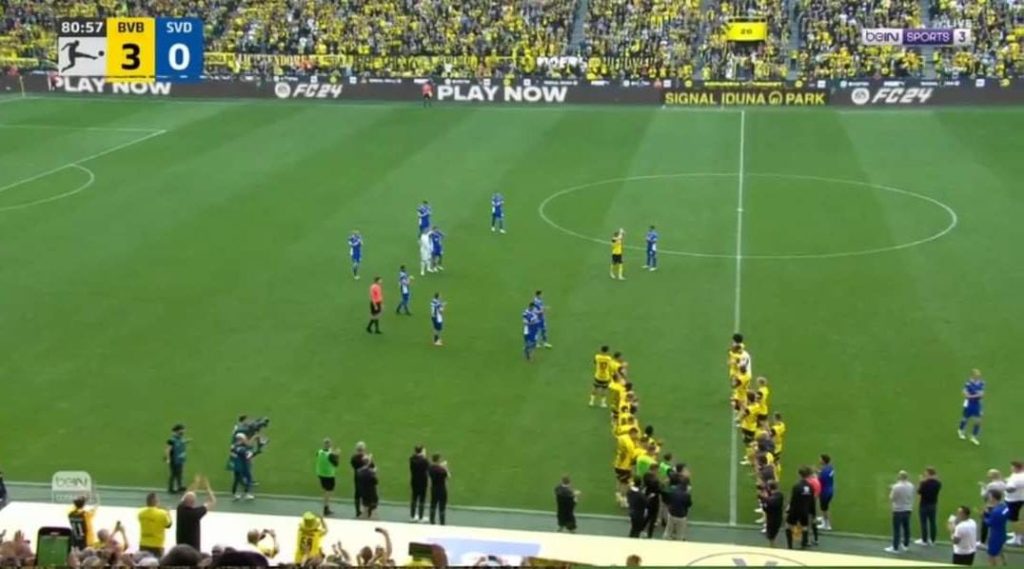 (فيديو) ممر شرفي توديعاً لنجم ومعشوق جماهير بوروسيا دورتموند ماركو رويس