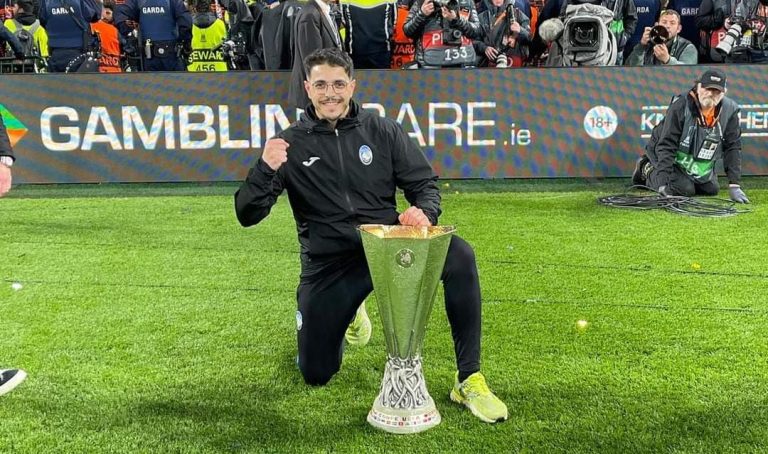 إطار مغربي يتوج مع أتالانتا الإيطالي بلقب الدوري الأوروبي