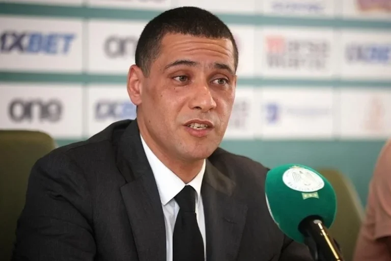 الرجاء الرياضي يعلن تغيير موعد جمعه العام