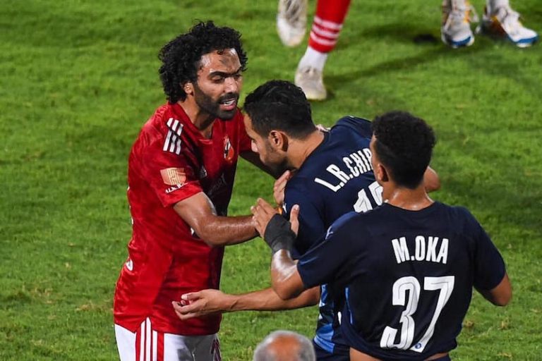 القضاء المصري يدين الشحات بالسجن موقوف التنفيذ وغرامة مالية بسبب قضيته مع الشيبي