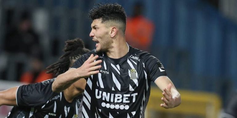 أشرف داري يسجل و يساهم في ضمان شارلوروا البقاء بالدوري البلجيكي الممتاز