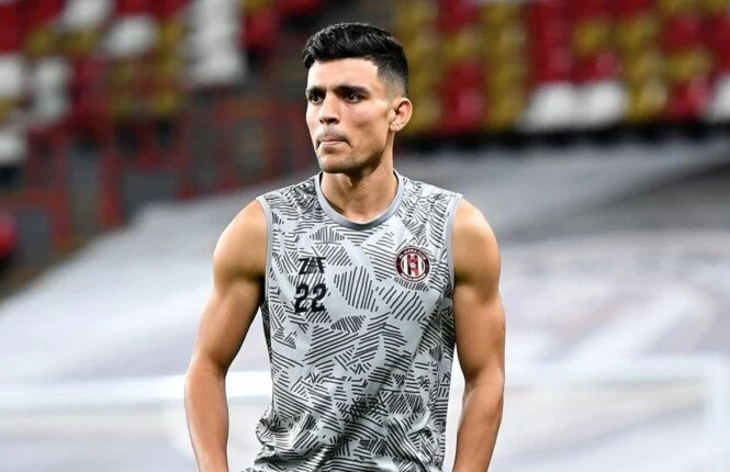 بن شرقي يتلقى عرضا من الدوري السعودي