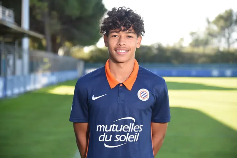 خليل فياض يقرر تمثيل المنتخب المغربي.. ويؤكد: "من الآن أنا أسد الأطلس"