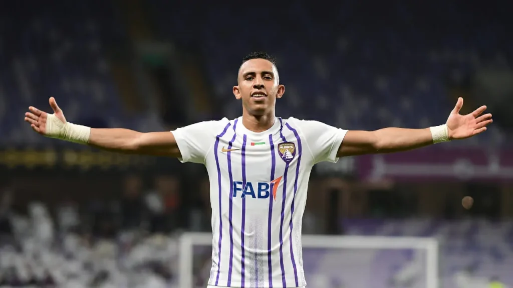 رحيمي: قررت البقاء مع العين بعد اتصال من الشيخ هزاع بن زايد