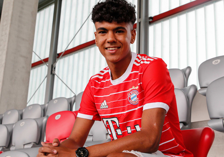 المغربي آدم أزنو حاضر مع بايرن ميونيخ أمام هوفنهايم في "البوندسليغا"