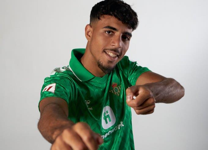 شادي رياض تائه حول مسار مستقبله الموسم المقبل