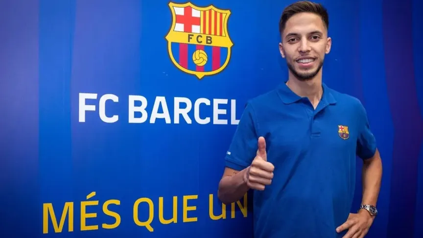 لاعب منتخب الفوتسال خالد بوزيد ينتقل إلى نادي برشلونة
