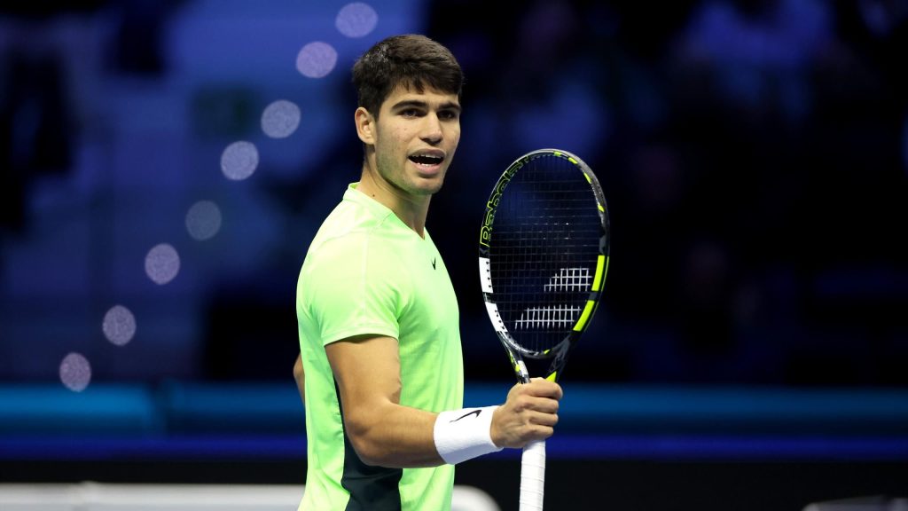 التنس.. الإسباني ألكاراز يتوج بلقب بطولة "رولان غاروس"