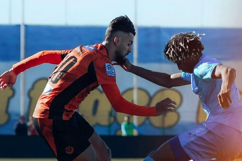 البطولة الإحترافية.. نهضة بركان يسقط على أرضه أمام نهضة الزمامرة