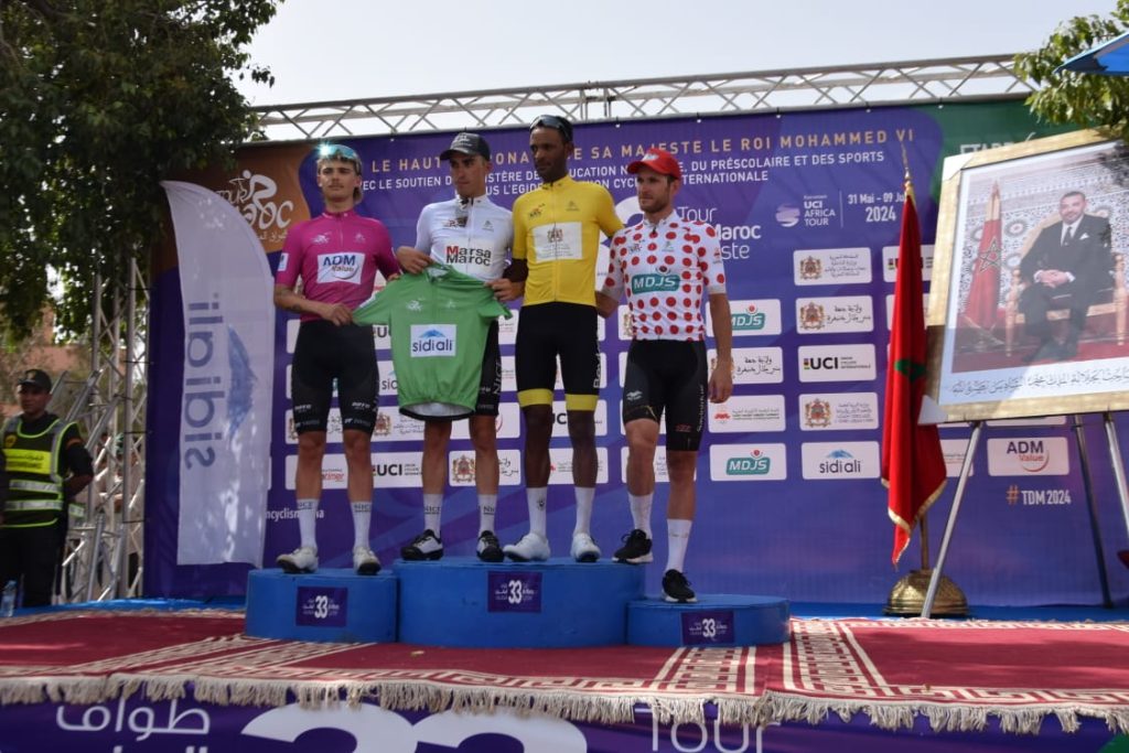 طواف المغرب للدراجات.. الإرتري برهان ناثانيل يرتدي القميص الأصفر والمنتخب المغربي يرتقي للمركز الثاني