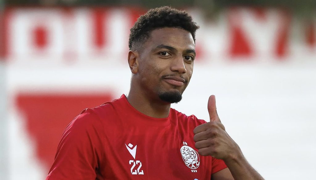 العملود يقترب من تجديد عقده مع الوداد الرياضي