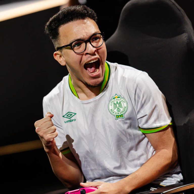 الرجاء يهنئ لاعبه يوسف شريف رغم توقف مغامرته في نصف نهائي كأس العالم