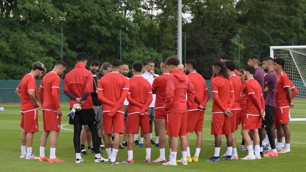 المنتخب المغربي الأولمبي يجري حصتين تدريبيتين استعدادا للاولمبياد