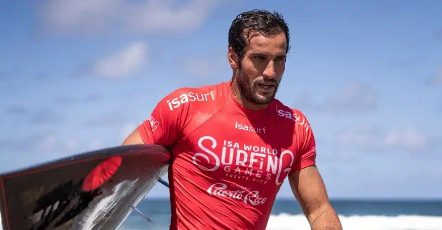 أولمبياد باريس.. رمزي بوخيام يتأهل إلى ثمن نهائي منافسات ركوب الأمواج