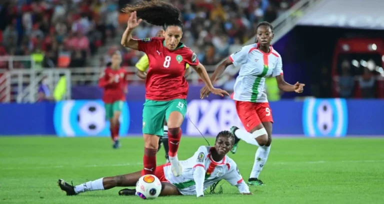 إتحاد جدة السعودي يستغني عن لاعبته المغربية سلمى أماني